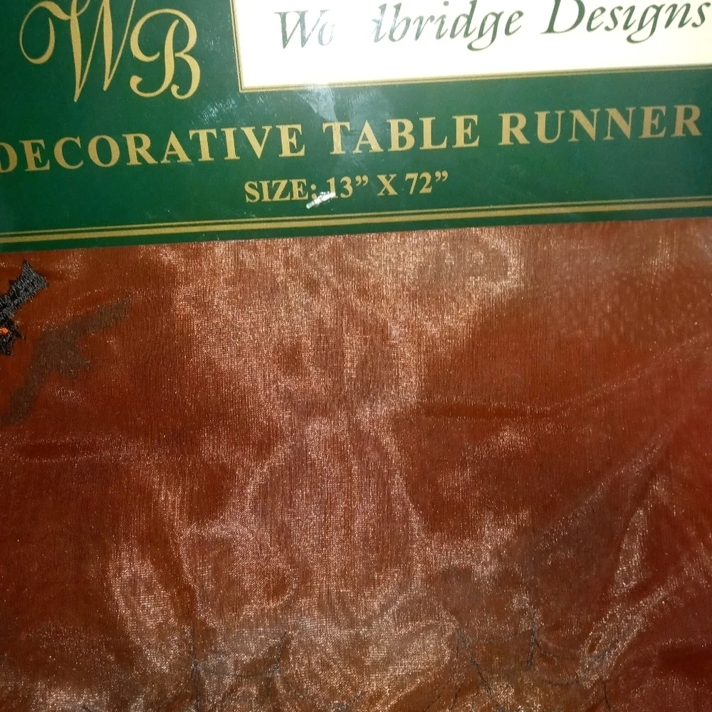 Woodbridge Designs Brown Decorative Halloween table Runner Spiders & Webs NEW